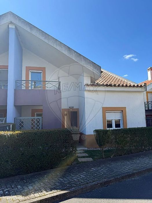 Moradia T4 para venda