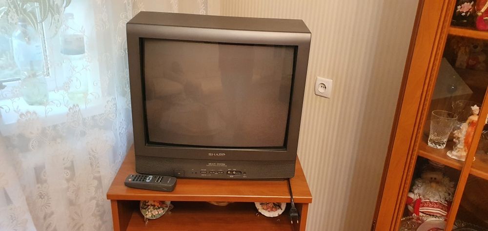 Телевизор Sharp Multi System