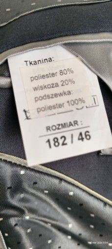 Śliczny męski garnitur młodzieżowy