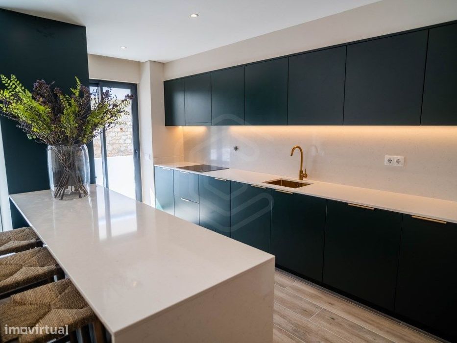 THE SHIPYARD - Apartamento T2, piscina comum na cobertura, excelent...