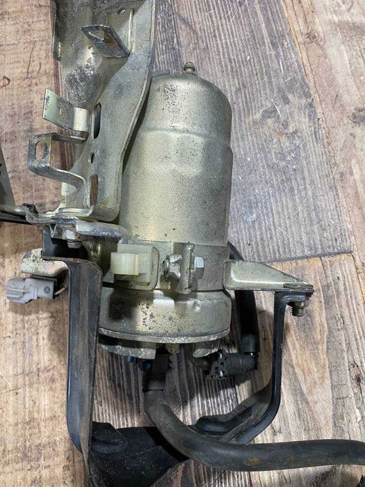 Корпус паливного фільтра Toyota RAV4 XA40 2013-2018 2330053020 / 1863200061 дизель