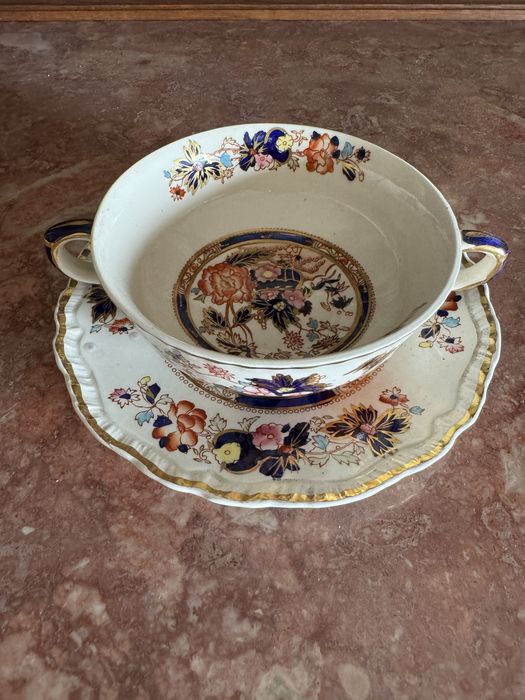 Taça de consome porcelana inglesa Maison’s