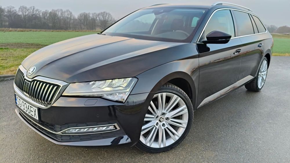Skoda Superb niski przebieg