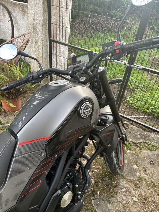 Mota benelli leoncino 125