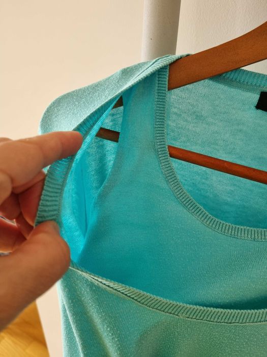 Camisola azul turquesa da marca Antea do El Corte Inglés