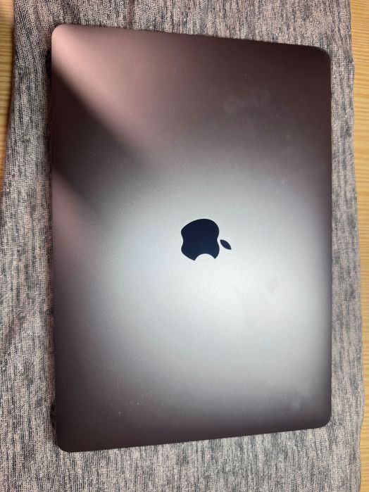 MacBook Pro M1 Screen513435305949931523