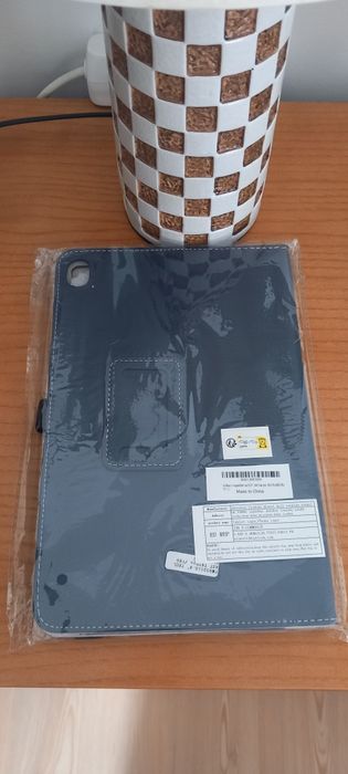 Capa de Tablet de 26,4cm