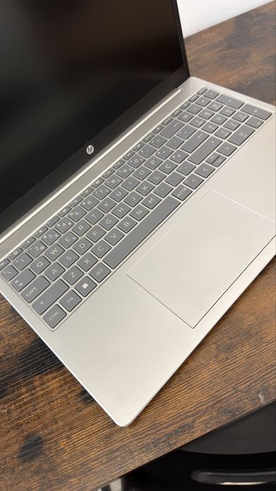 HP Laptop 15-fd0009np – i7 / 16GB RAM / 512GB SSD