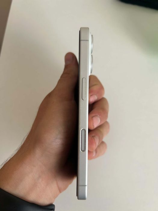 Iphone 16 gwarancja
