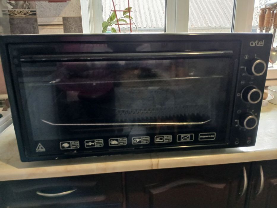 Електрична піч Artel md4816, без стекла