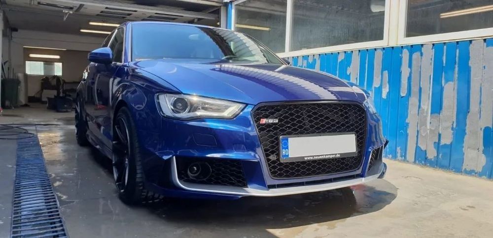 Para-choques Audi A3 8V Sedan ou Cabrio (2013 a 2015) Look RS3