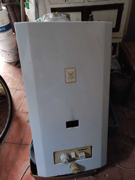 Esquentador Vaillant inteiramente funcional