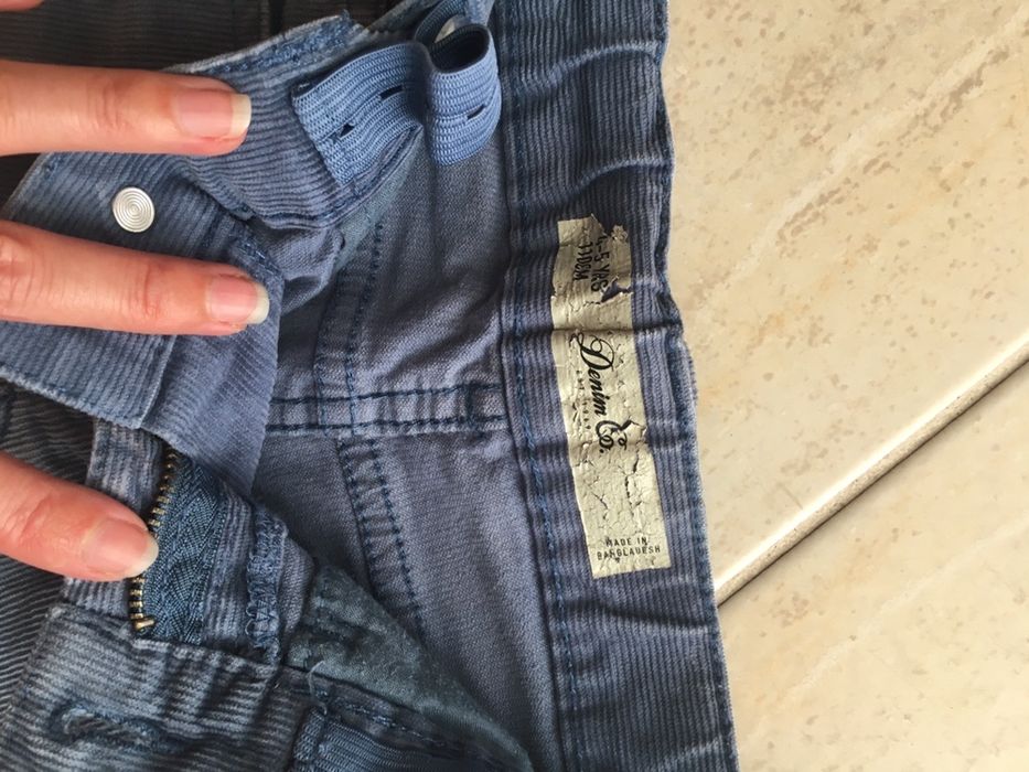 1 par de calças Zara 4/5 anos