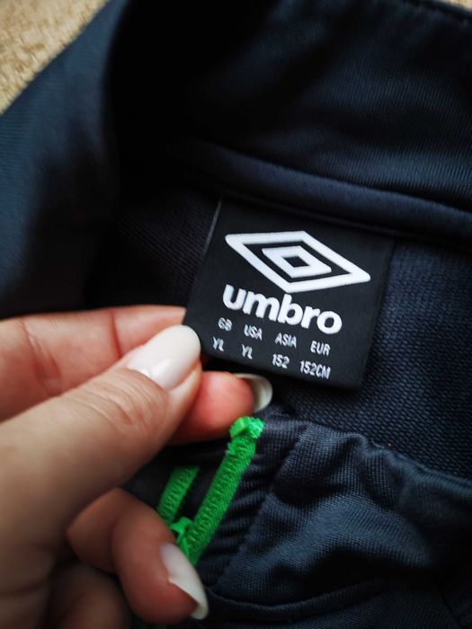 Umbro Pro Training szara bluza treningowa r. 152 cm 12-13 lat