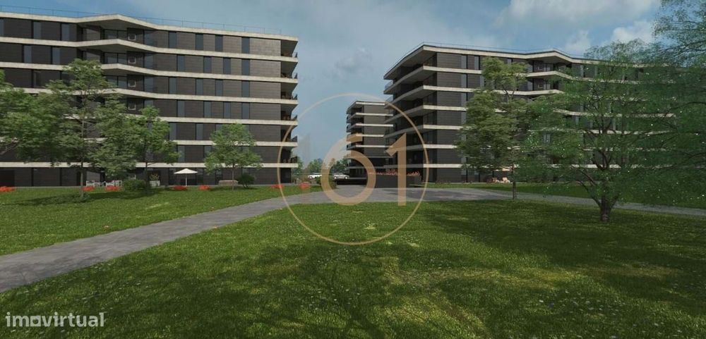 Loja Comercialc om 150 m2 ,  inserida no Green Terrace em Ramalde - Po