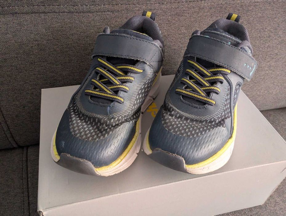 Buty adidasy chłopięce 31