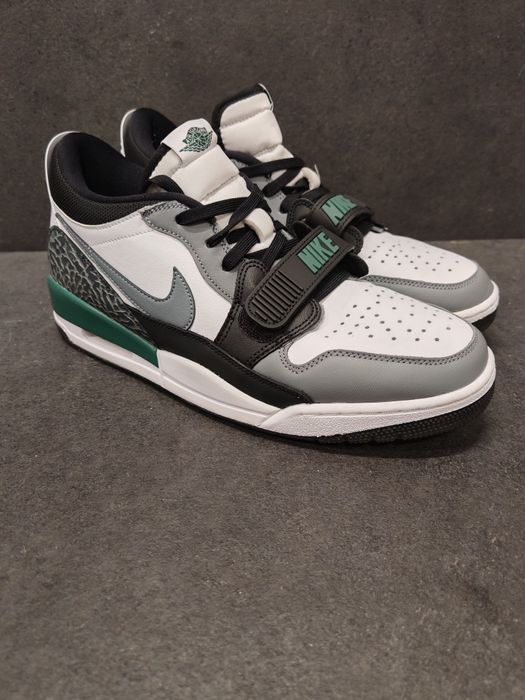 Nike Air Jordan Legacy r. 45