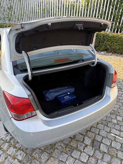 Chevrolet Cruze Ls 1.6