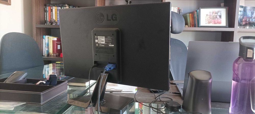 Monitor LG led 20 polegadas