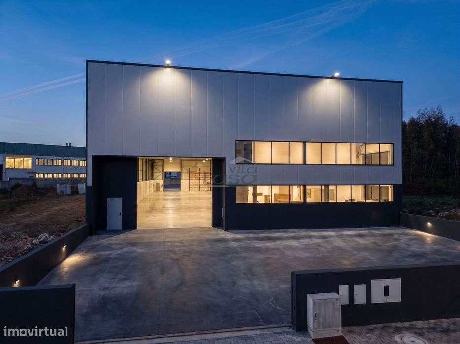 Armazém Industrial Novo em Arrifana  Santa Maria da Feira | Constru...