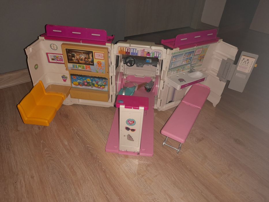 Karetka barbie + akcesoria