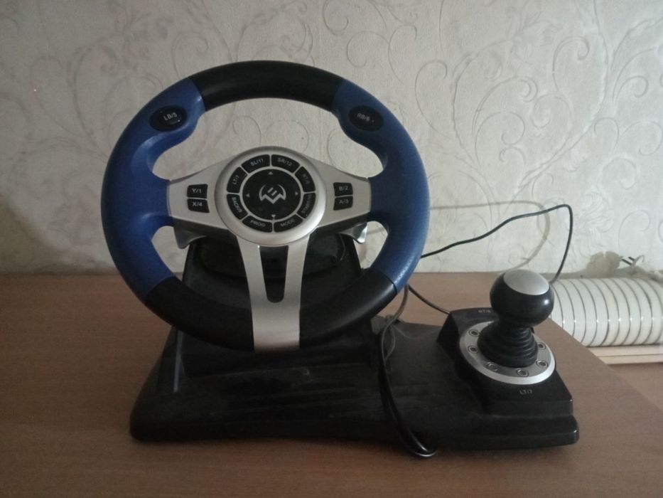 игровой руль Sven GC-W600