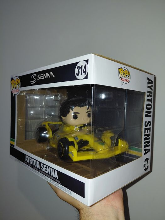 Funko Pop Ayrton Senna Lotus 314