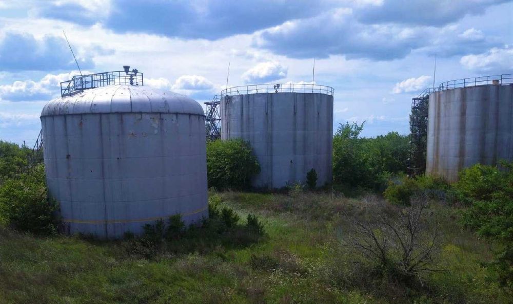 Продам нафтобазу (нефтебазу) парк більше 5000м3 з ЖД колією Одеська об