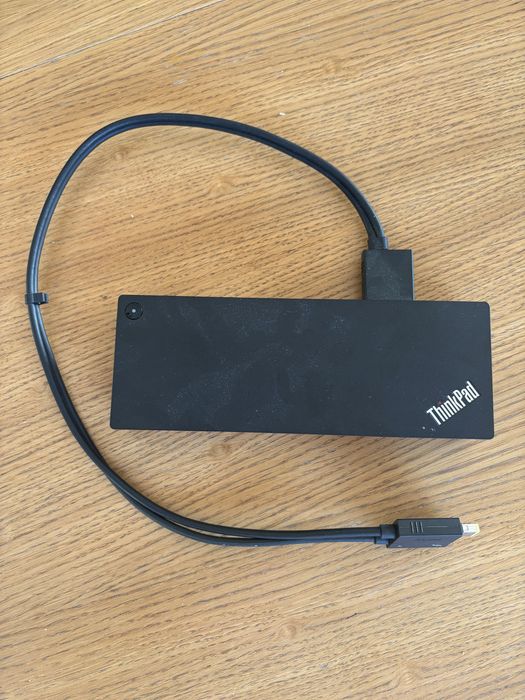 Lenovo thunderbolt 4 stacja dokująca