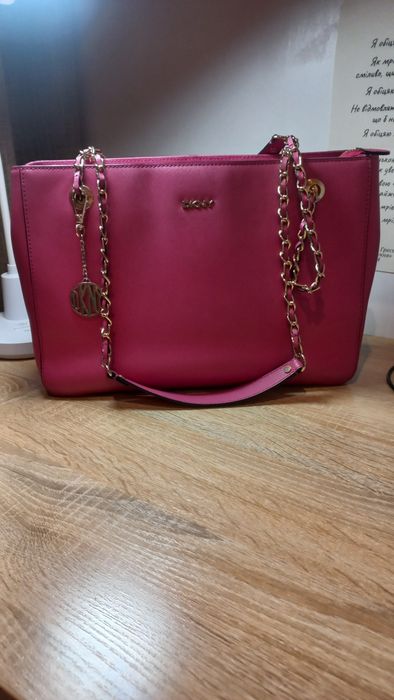 Шикарная розовая сумка тоут DKNY оригинал