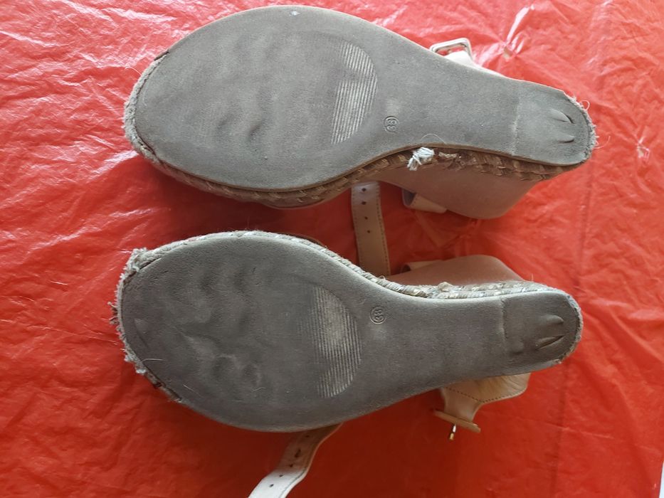 Sandałki na koturnie damskie rozmiar 38