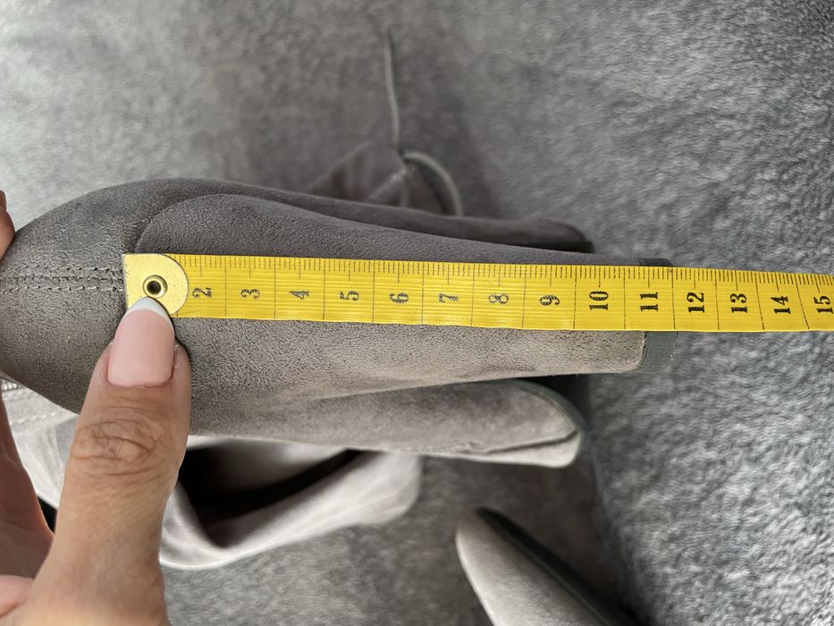 Ботфорти сірі 36.5- 37 розмір весна-осінь