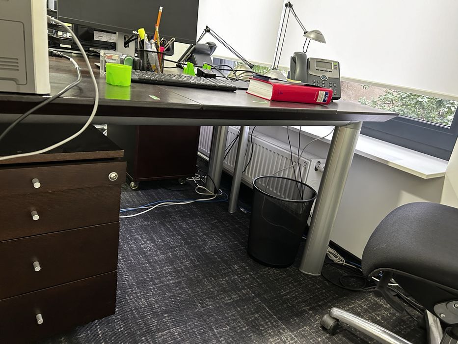 Sprzedam Biurko solidne