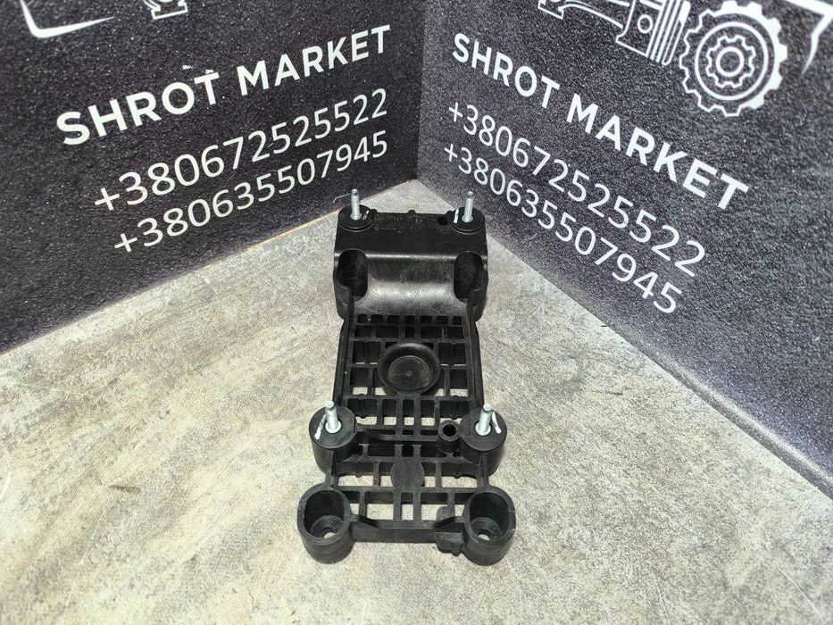 Кріплення куліси передач Nissan Qashqai J11 2013-2021