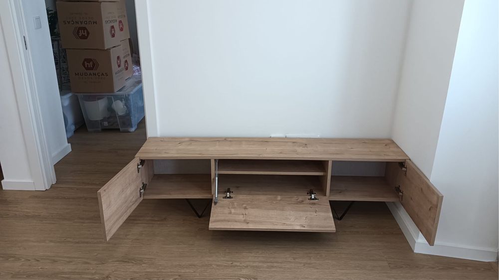 Movel suporte tv ou de decoração
