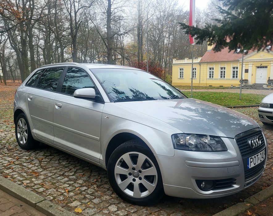 Audi A3 sportback 1.6 benzyna