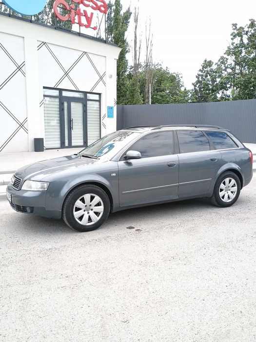 Audi А4 Б6 2002 Audi A4 B6 2002