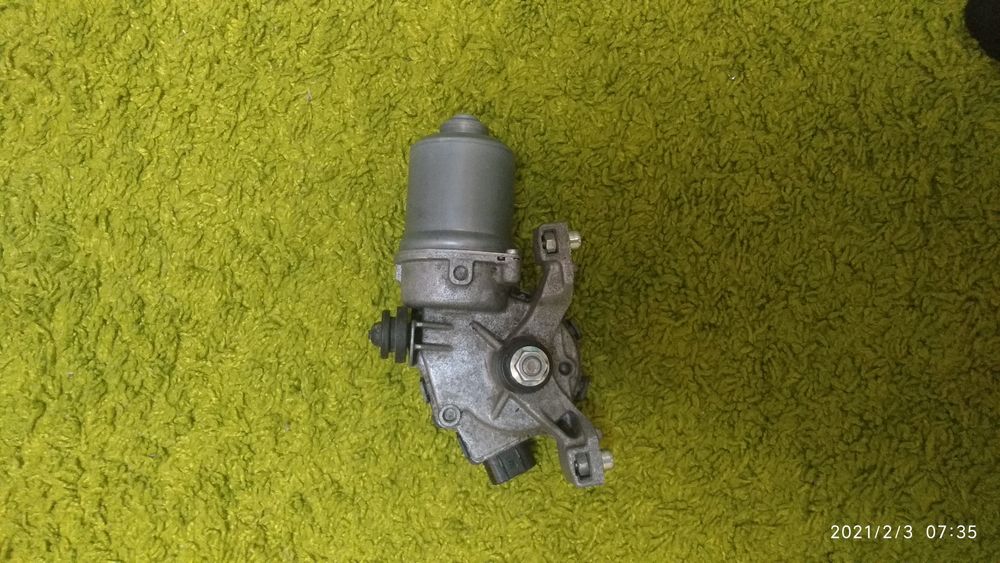 Моторчик стеклоочистителя Toyota/lexus