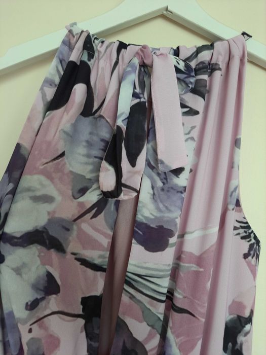 Nowa sukienka długa w kwiaty