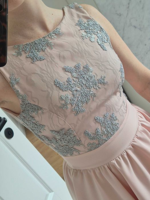 elegancka sukienka r. 34/ 36