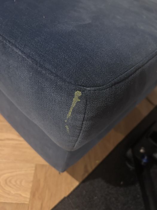 Kanapa granatowa w kształcie L