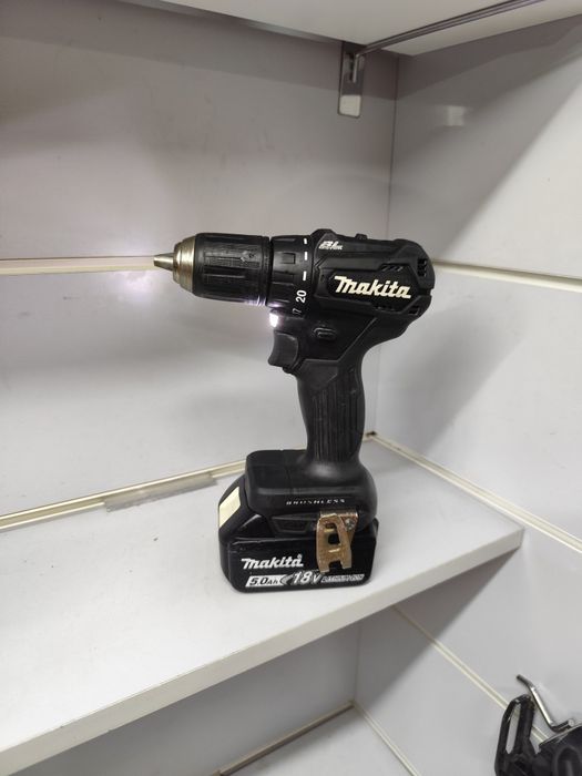 Makita DDF 483 безщітковий акумуляторний шуруповерт Макіта оригінал
