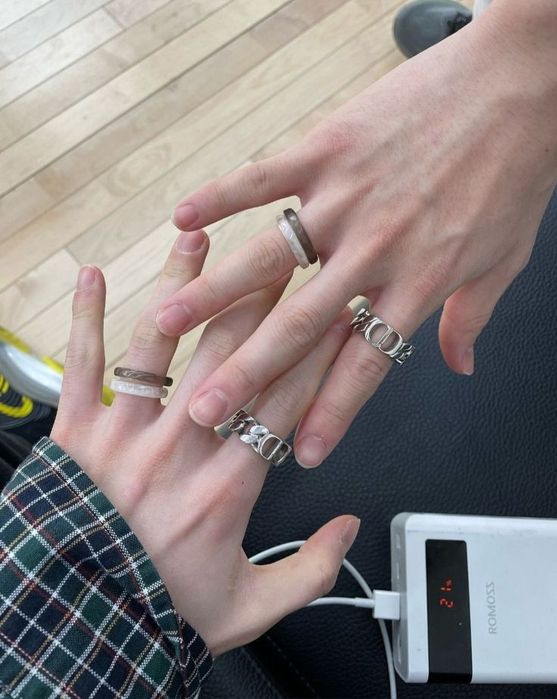 Парні кільця Stray Kids