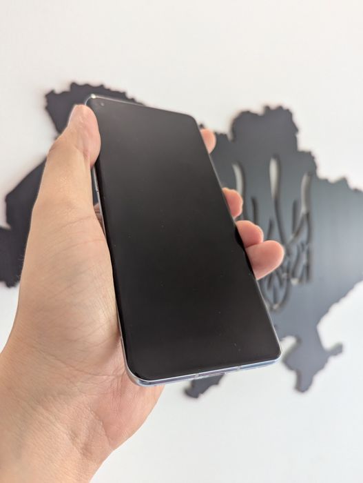 OnePlus 9 pro 256gb. Snapdragon
