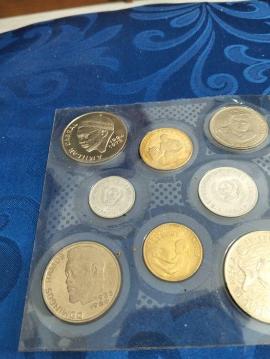 Moedas antigas vários países