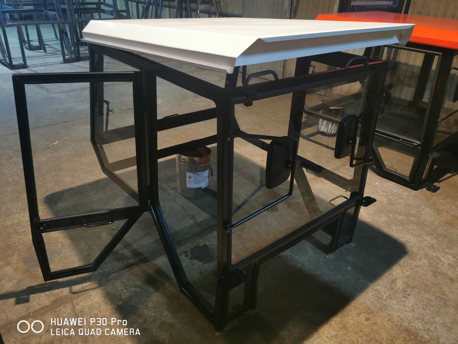 kabina ciągnikowa c360 c330 mf t25 maski błotniki  Transport