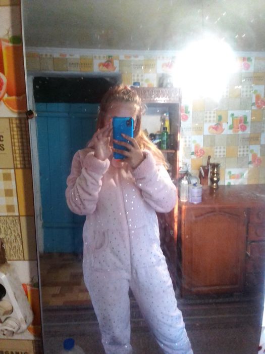 Продам Кенгуру новое состояние