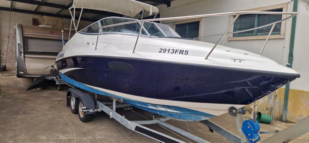 Caravelle 6,38 mercruiser 204cv