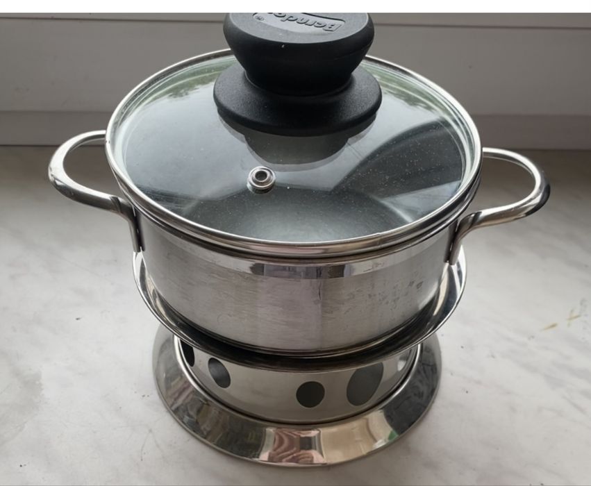 Подставка-подогреватель с кастрюлькой, кастрю  в горошек эмалированная