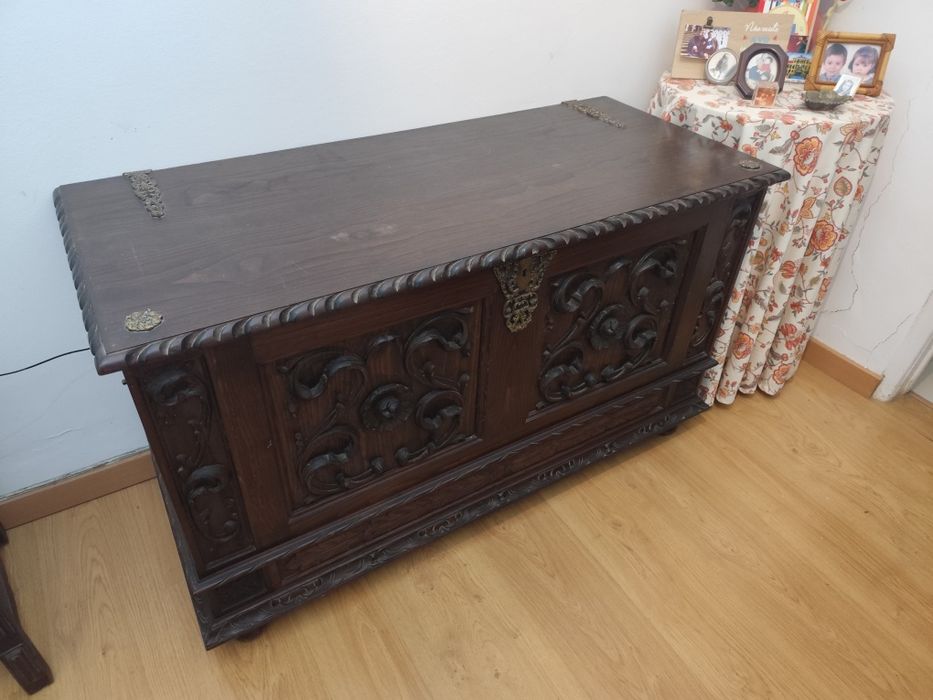 Conjunto Moveis Antigos Mogno Escuro